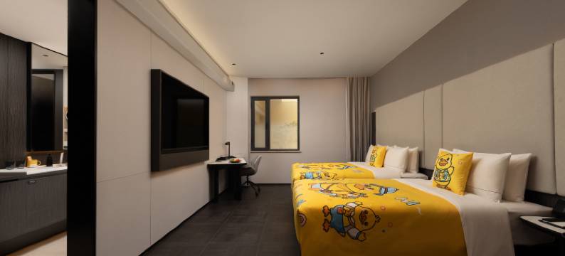 西安钟楼碑林博物馆亚朵酒店图片