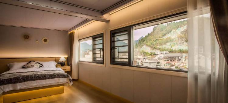 逸安轩客栈(边城茶峒景区店)图片