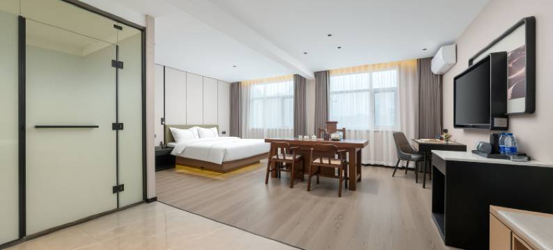 纳兰酒店(莘县汽车站店)图片