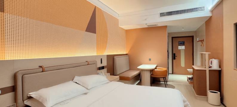 卡特创意酒店(襄城一峰城市广场店)图片