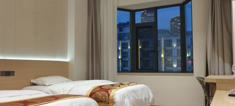 罗平玉天阁酒店图片