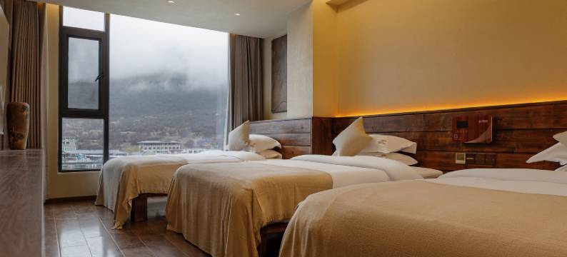 既现山·宿(索松村店)图片