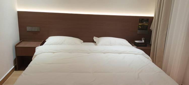 半日闲民宿(齐云山景区店)图片