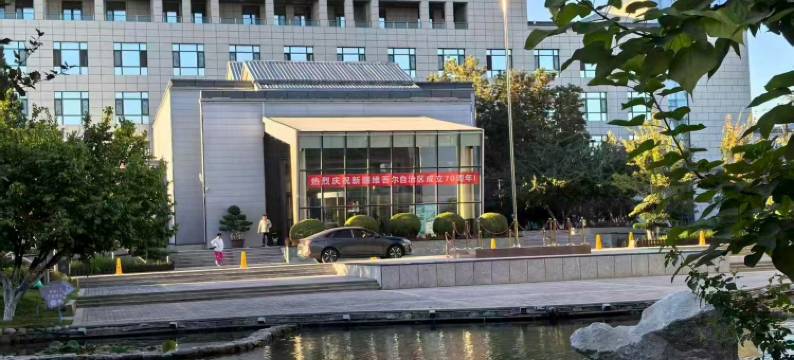 伊宁伊犁河宾馆图片