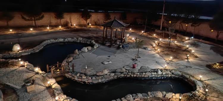 芦芽山云栖湖境美宿图片