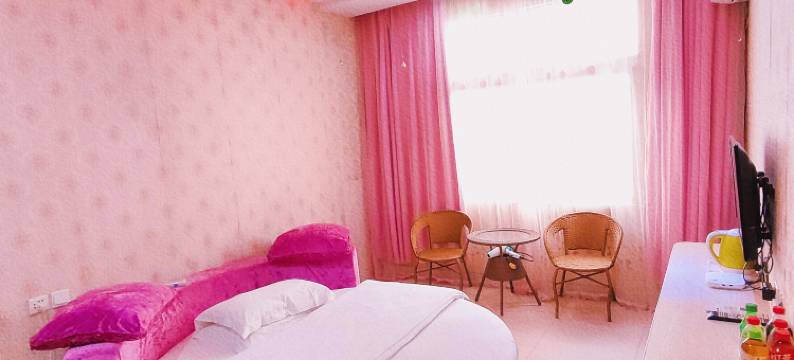 爱尚主题宾馆(信阳师范大学店)图片