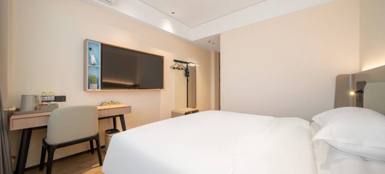 银座精宿酒店(济南长清经十西路大学路公交站店)图片