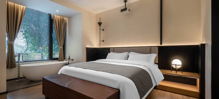 岳阳K度假酒店(洞庭湖中华熊猫苑店)图片