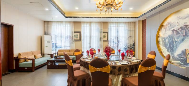 新东源国际酒店(深圳国际会展中心店)图片