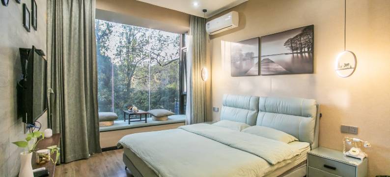 隐庐紫藤山舍图片