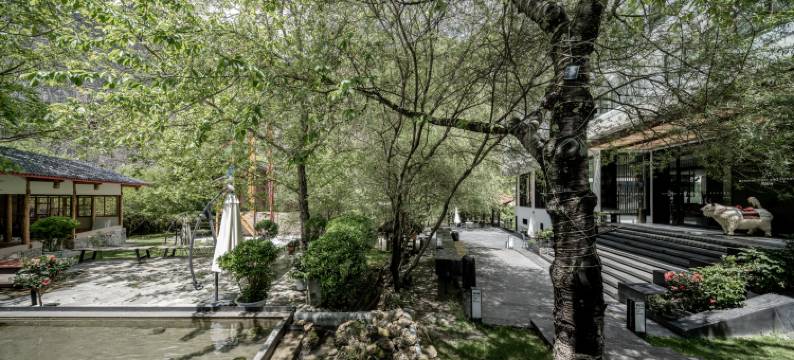 九寨沟林水间轻奢美宿图片