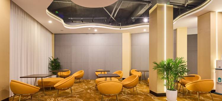 蔚徕酒店(象山万达广场店)图片