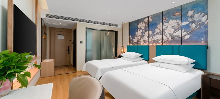 白玉兰酒店(滕州火车站店)图片