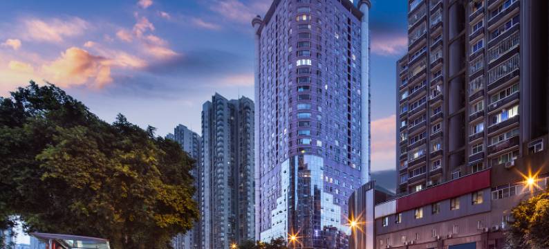 无喧·Yisu｜观影·原木设计师酒店(重庆时代天街大坪地铁站店)图片