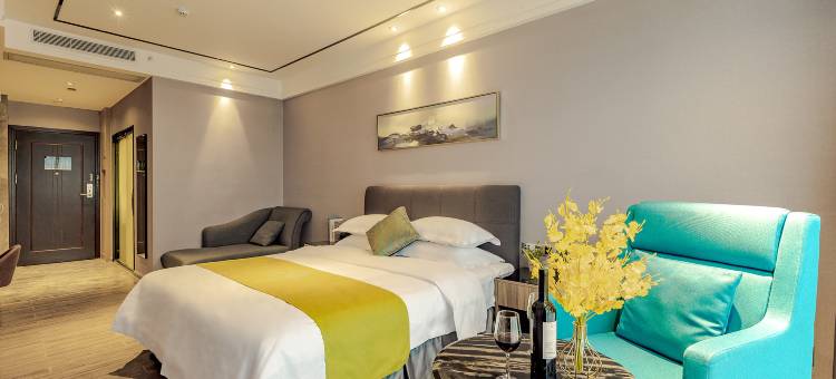 诗意HOTLE(蓬江万达店)图片