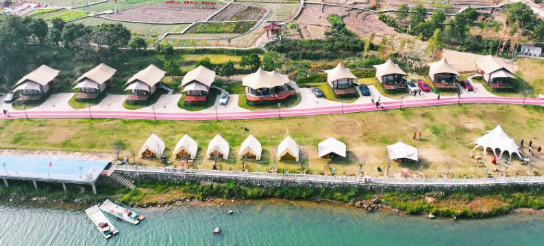 房家·泰谷里温泉度假营地图片