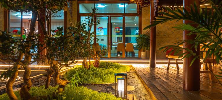 原驿·南桥温泉酒店(都江堰景区南桥店)图片