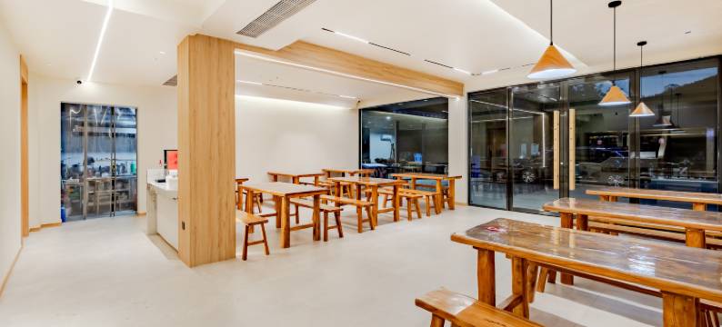 月亮湾依水山庄民宿图片