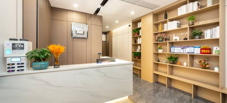 顺东智慧酒店(绵阳安州客运站店)图片