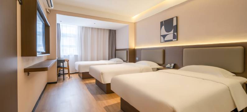 美桔·禧悦酒店(青岛五四广场海信桥地铁站店)图片