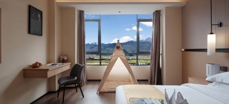 艺龙酒店(香格里拉独克宗古城高铁站店)图片