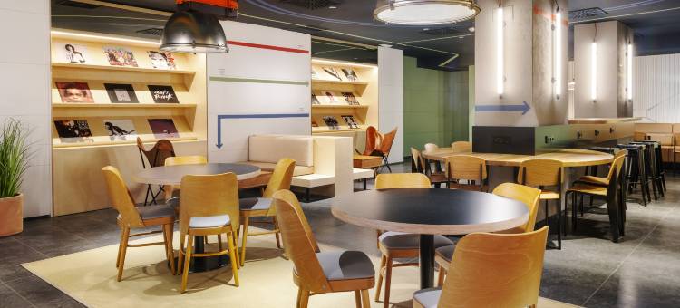 卡斯特利翁住宿加早餐酒店(B&B Hotel Castellón)图片