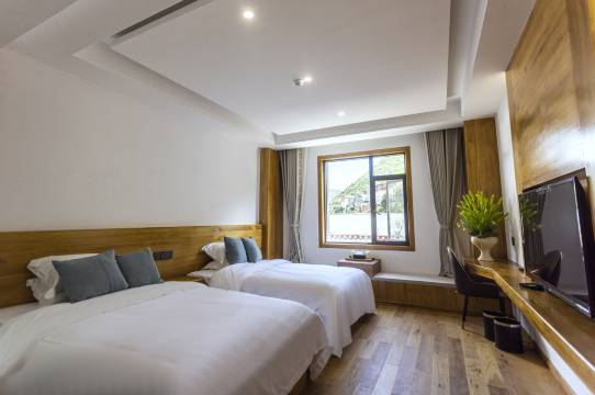 德钦云牧林卡民宿