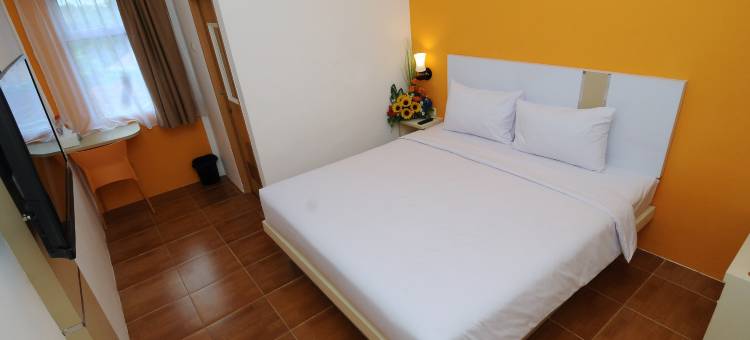 巨港肯顿鲁玛鲁玛酒店(RumaRuma Hotel Kenten Palembang)图片