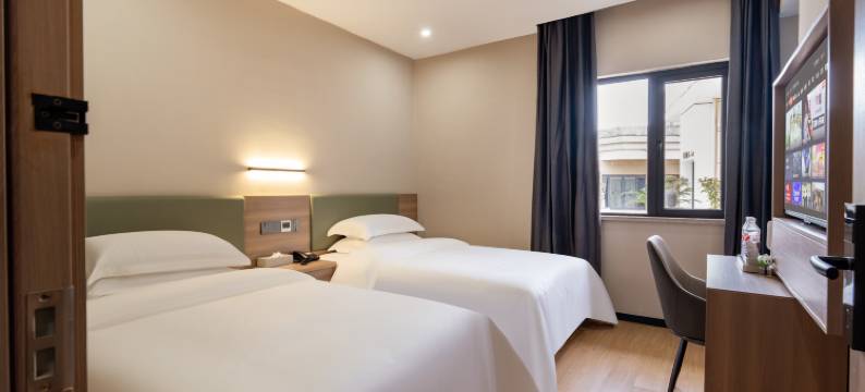 温岭诺美华酒店(泽国店)图片