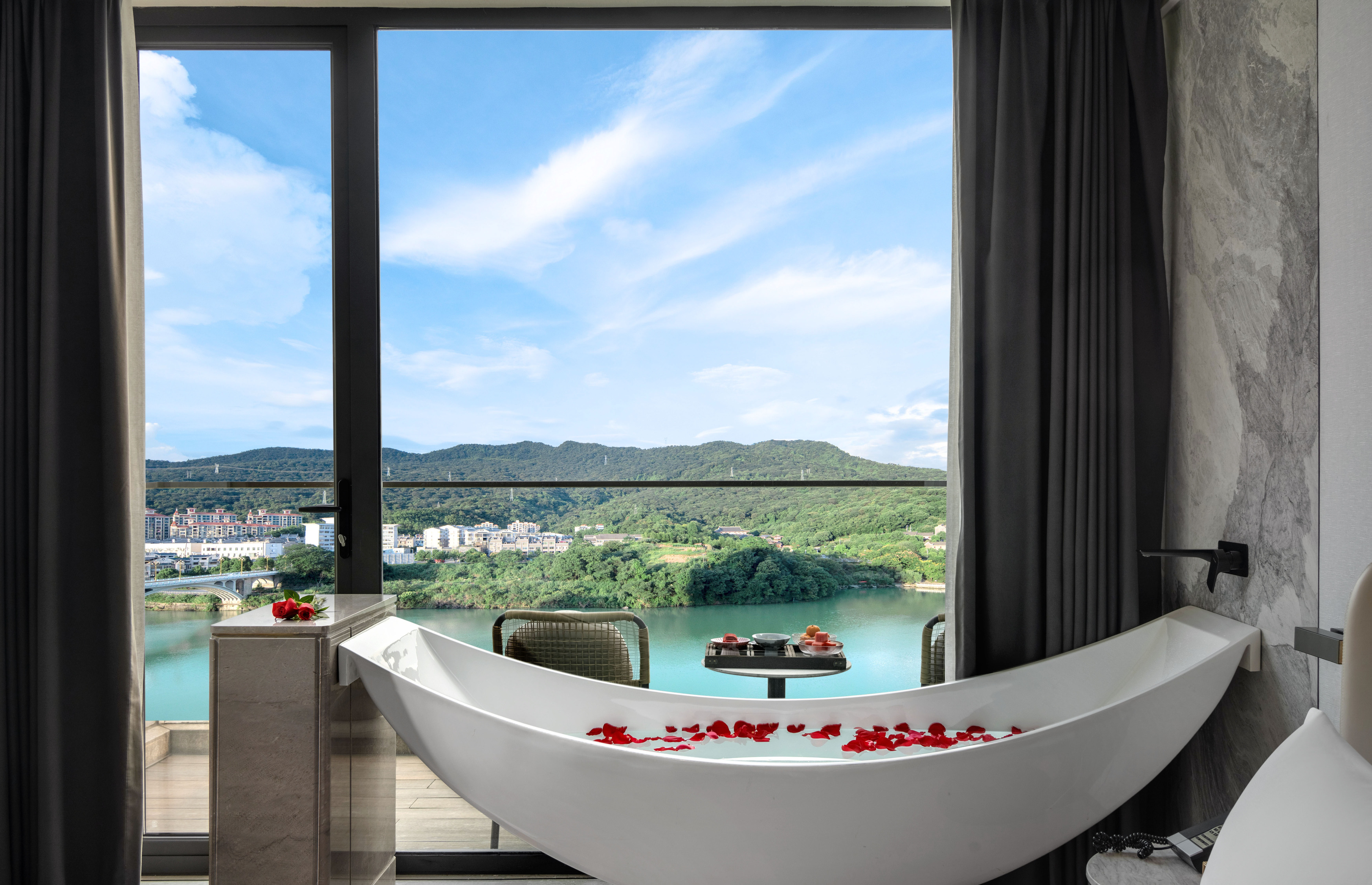 Origin Hotel Over view