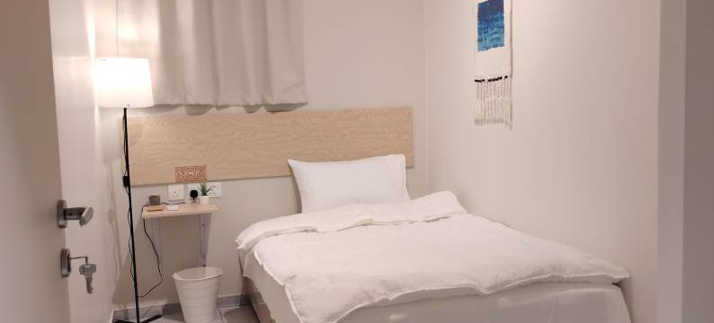 Five Hours Hotel Inn图片