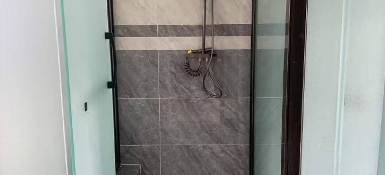 藏龙秘境酒店图片