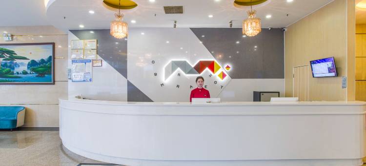 柏曼酒店(广州番禺亚运城店)图片