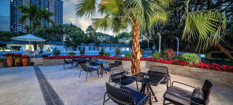 香榭里南国温泉度假酒店(嘉和城店)图片