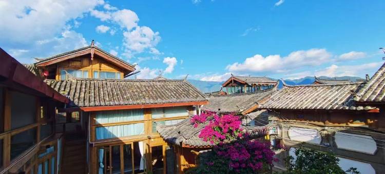 丽江|五月咖啡设计师美宿(束河古镇店)图片