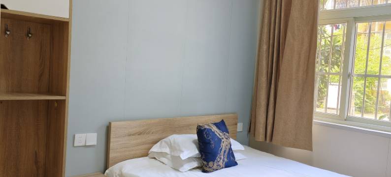 茗苑酒店公寓(仙鹤门地铁站店)图片