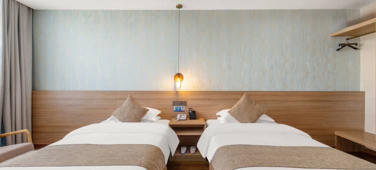 衢州颐朵轻奢酒店(衢州高铁站万达广场店)图片