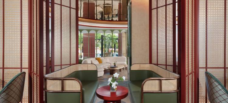 明宇丽呈阿德缦酒店(西双版纳景洪曼弄枫勐泐大佛寺店)图片