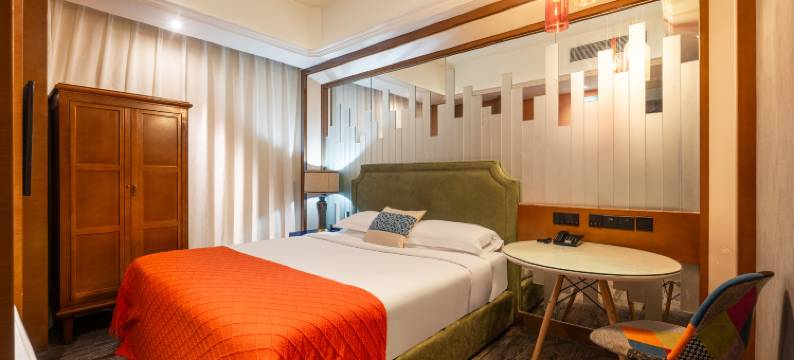 蝶尚丨Butterfly Chic复古艺术酒店(北京鸟巢中国科学技术馆店)图片