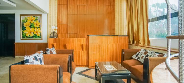 马拉卡爱喜可大酒店(Townhouse Oak Ilir Timur I Near Ptc Mall)图片