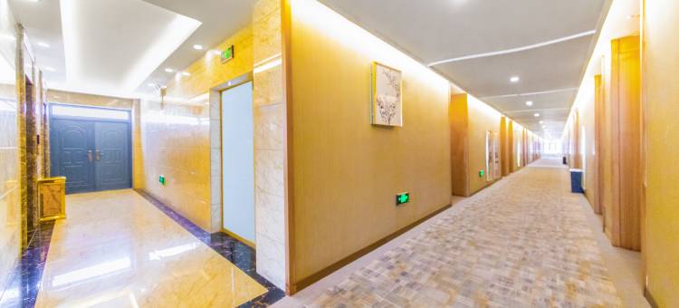 雅朵轻奢酒店图片