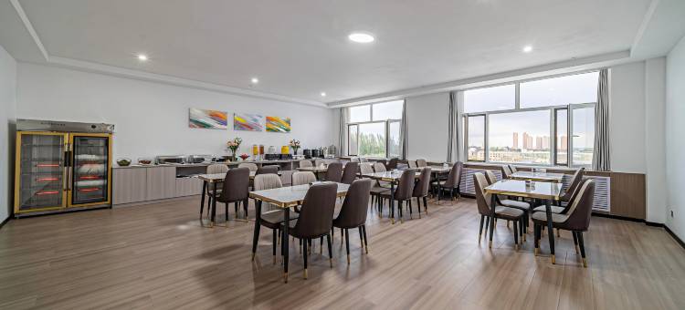 柏曼酒店(格尔木店)图片