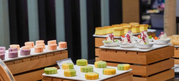 璞邸・曼居・Porcelain文创设计师酒店(陶阳里人民广场店)图片