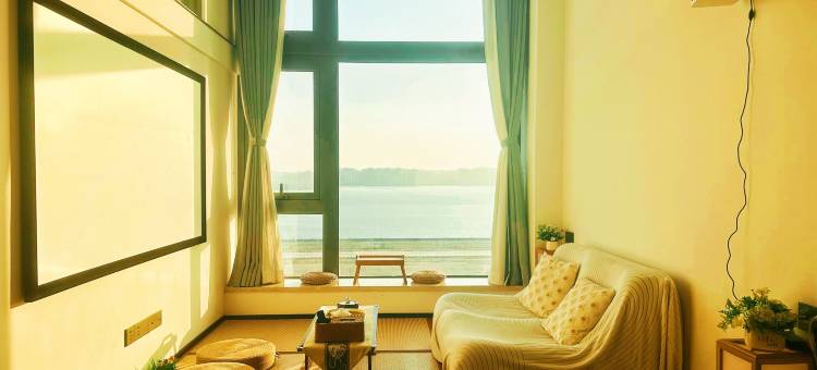 三沐居LOFT高空观景公寓(龙光世纪商务中心店)图片