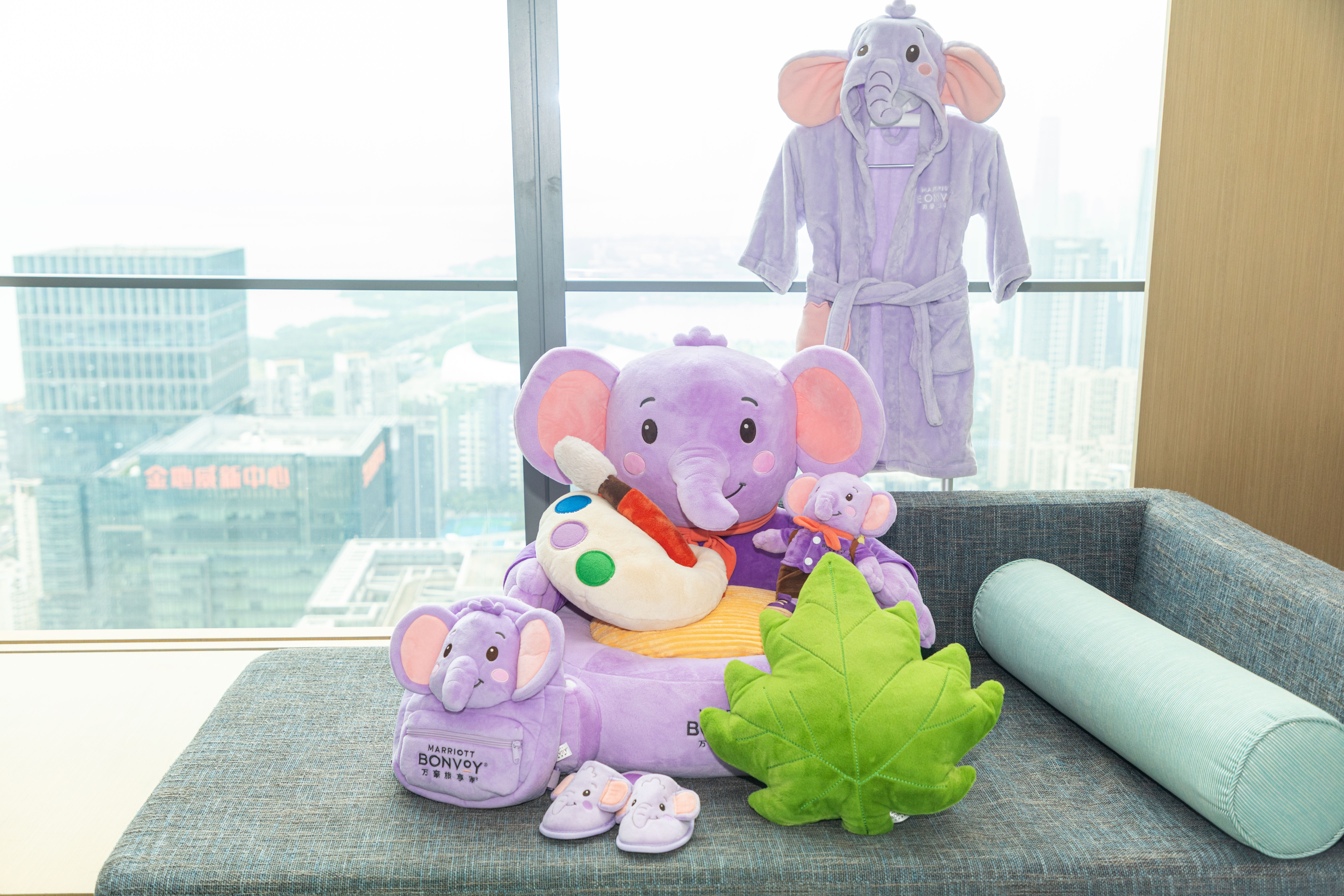 Renaissance Shenzhen Bay Hotel Over view