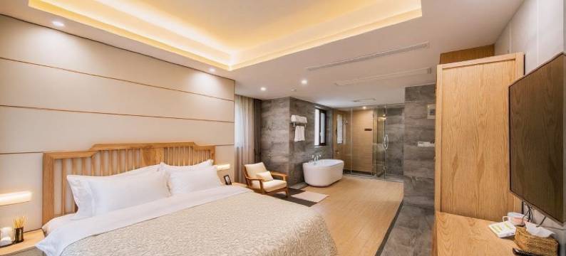 鹿鼎居·茶韵竹隐villa溯溪漂流美宿(安吉店)图片