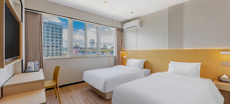 爱尚逸家·酒店(芜湖中山路步行街店)图片