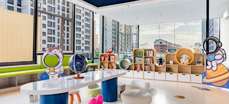 钰伦酒店(乌兰察布之夜高铁站店)图片