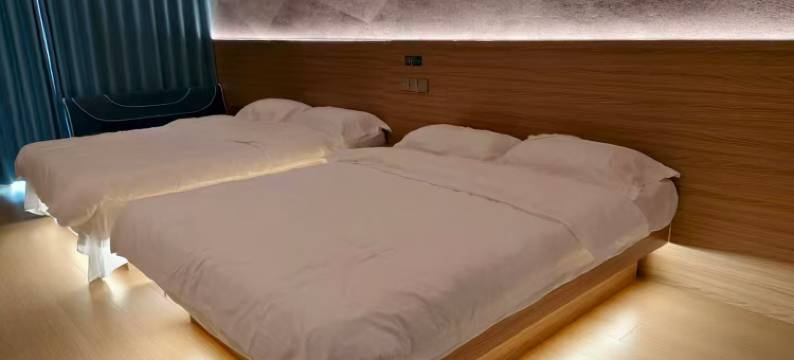 旭航影音酒店(德州学院店)图片