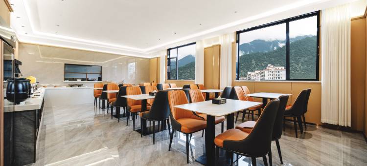 新天银酒店(客运中心店)图片